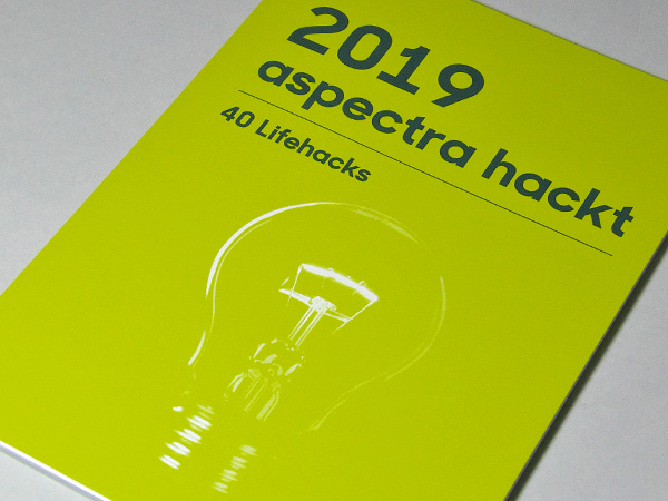 aspectra hackt, Publikation, Umschlag